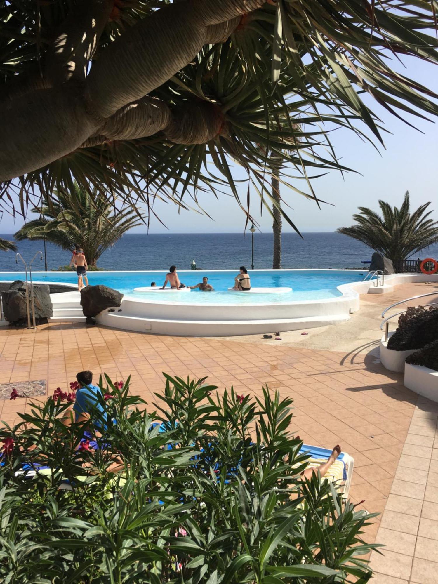 Costa Teguise Luxury First Line Apartment Buitenkant foto