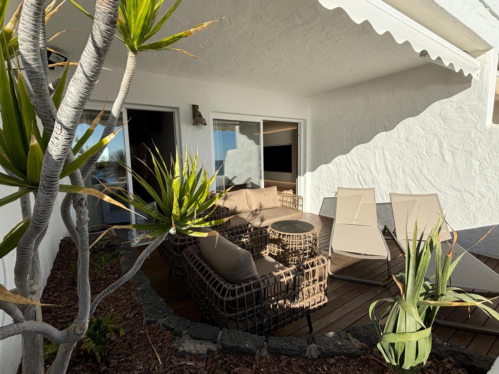 Costa Teguise Luxury First Line Apartment Buitenkant foto